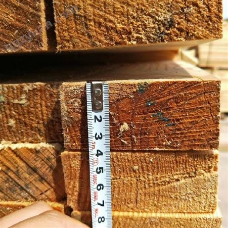 呈果木业57辐射松木方定制-工程辐射松木方规格尺寸