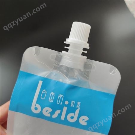 山东厂家定制自立酸奶袋 鲜牛奶包装袋 自立吸嘴袋 豆浆饮料吸嘴袋