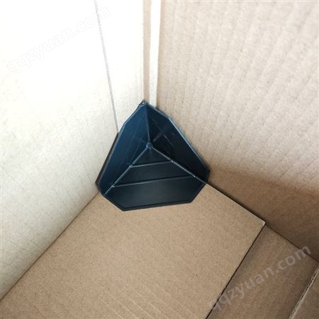 金御实业 纸箱运输包装三面黑色塑料护角橱柜打包护角防撞塑胶包角