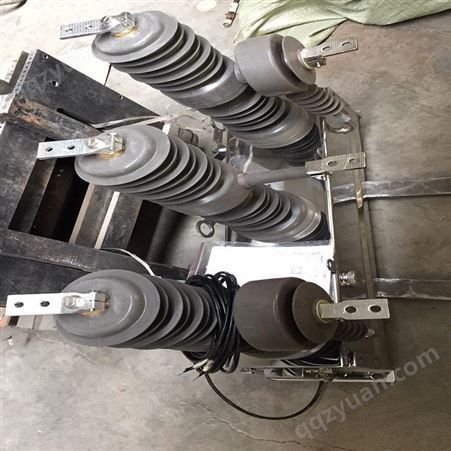 厂家直发高压真空断路器ZW7-40.5/1250A电站型远程控制断路器鼎恒现货供应