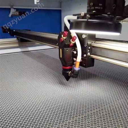 厂家 全自动 皮革亚克力激光雕刻机 数控布料皮料激光切割机