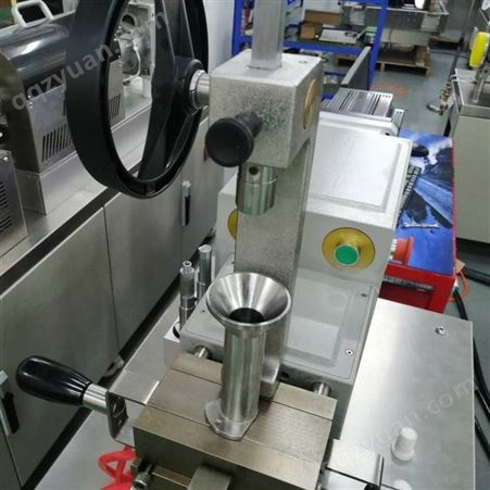 普同potop转矩流变仪实验小型密炼机PVC橡胶流变测试