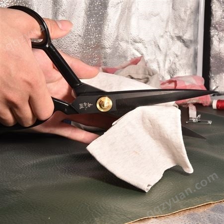 布料裁缝剪  日常家用剪刀  剪刀把手浸塑处理 手感舒适 增加使用寿命